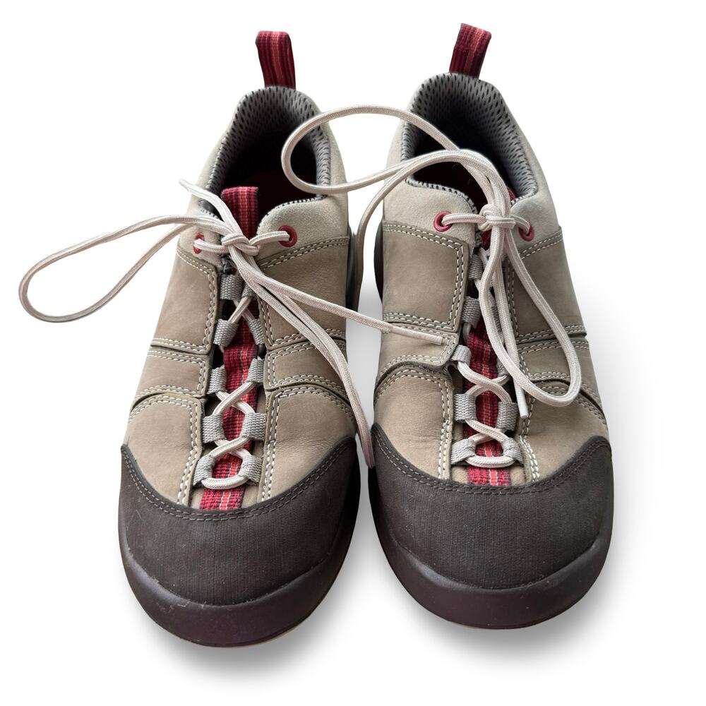 Chaco Torlan Bulloo Hiking Shoes Salmon Run  
6.5 | Vibram Sole Trail Sneakers